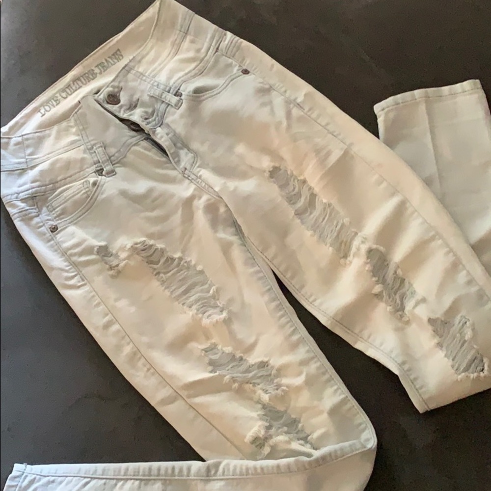 Love culture ripped jeans